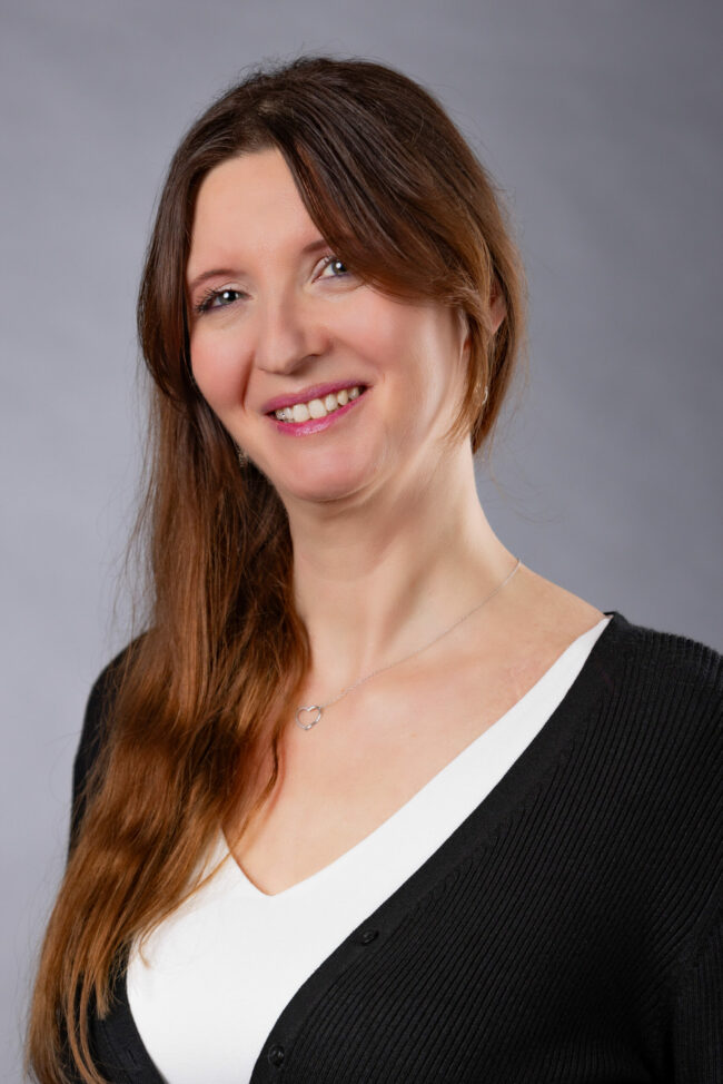 Larissa Wydra aus Leverkusen. Kandidiert im Wahlkreis Köln. Lehrerin an der kath. Hauptschule.