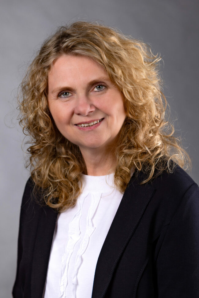 Marina Tschudow, Wahlbezirk Detmold, Gesamtschule Büren